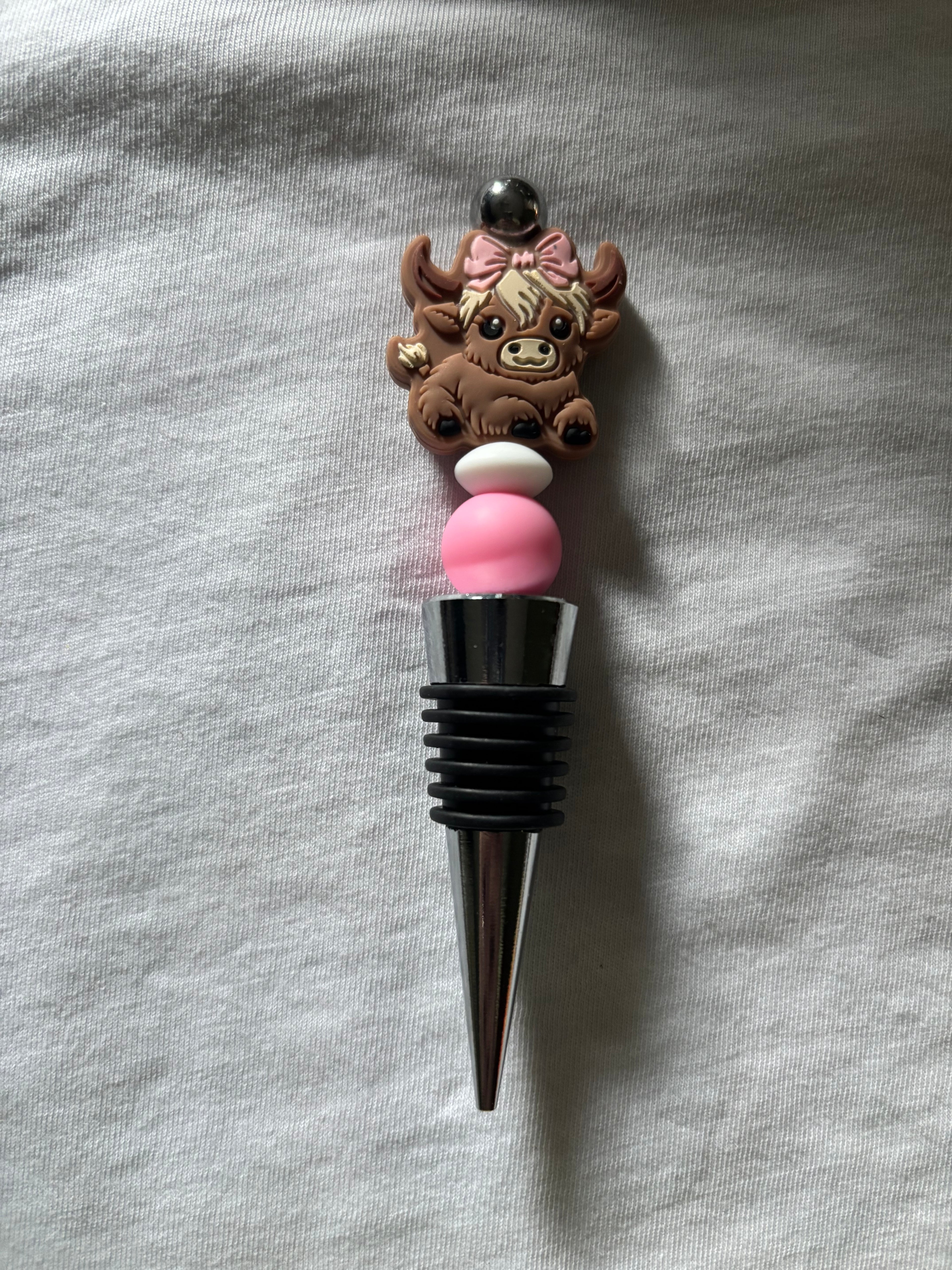 Highland Cow with Bow Wine Stopper